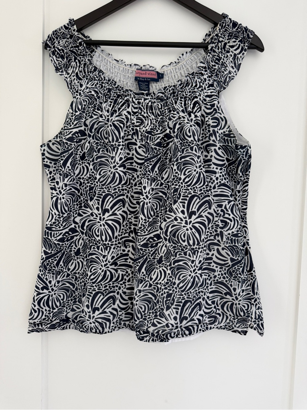 Vineyard Vines Navy & White Floral Smocked Neck Top